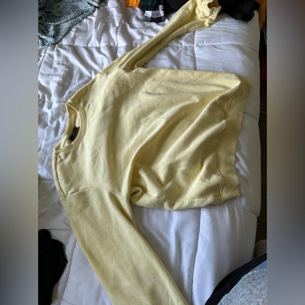 Yellow sweater